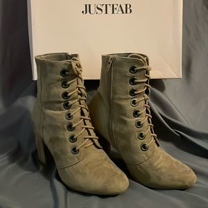 Just Fab boots